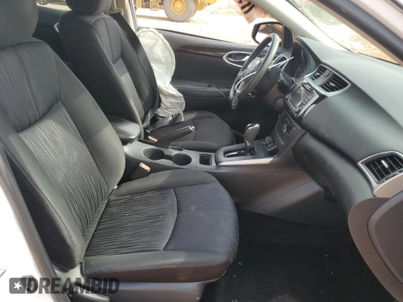 2018 Nissan Sentra SV z VIN 3N1AB7AP2JY242513, wystawiony jako Copart lot #54085325 z przebiegiem 75 502 mil mil oraz Szkoda całkowita • Salvage title. Historia ofert i sprzedaży dostępna na DreamBid. Obrazek 7.