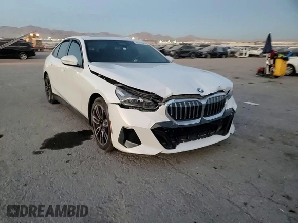 2024 BMW 5 Series 530i with VIN WBA43FJ02RCR63663, listed as a Copart auction lot 86215024 with 3,328 mi miles and Salvage Title. Bid and sale history available at carsss.com. Image 13.