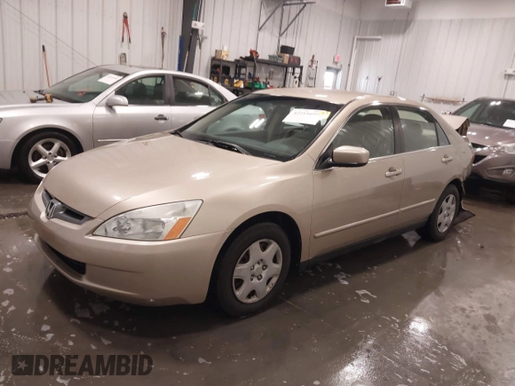 2005 Honda Accord LX z VIN 1HGCM56475A017843, wystawiony jako IAAI lot #42211699 z przebiegiem 110 346 mil mil oraz . Historia ofert i sprzedaży dostępna na DreamBid. Obrazek 18.