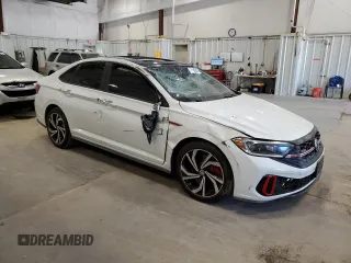2022 Volkswagen Jetta GLI Autobahn with VIN 3VW2T7BU5NM015510, listed as a Copart auction lot 74180584 with 29,147 mi miles and Non repairable. Bid and sale history available at DreamBid. Image 4.