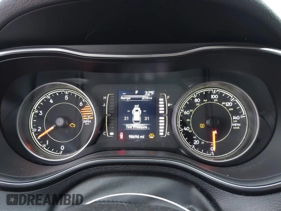 2019 Jeep Cherokee Latitude Plus with VIN 1C4PJMLB1KD319905, listed as a IAAI auction lot 41143311 with 98,694 mi miles. Bid and sale history available at carsss.com. Image 7.