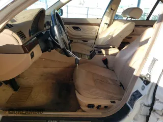 1995 BMW 7 Series 740i with VIN WBAGF6320SDH05311, listed as a Copart auction lot 86376034 with 200,275 mi miles and Salvage Title. Bid and sale history available at carsss.com. Image 7.