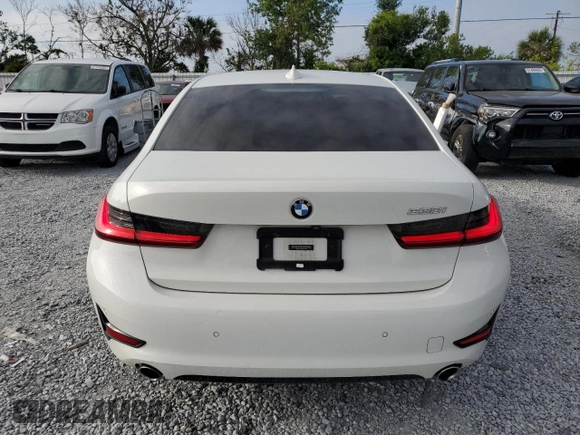 2020 BMW 3 Series 330i with VIN WBA5R1C0XLFH39262, listed as a Copart auction lot 57398585 with 55,456 mi miles and Salvage title. Bid and sale history available at DreamBid. Image 6.