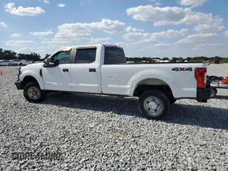 2017 Ford F-250 Lariat z VIN 1FT7W2BT4HEE27096, wystawiony jako Copart lot #58012465 z przebiegiem 185 512 mil mil oraz Tytuł czysty. Historia ofert i sprzedaży dostępna na DreamBid. Obrazek 2.