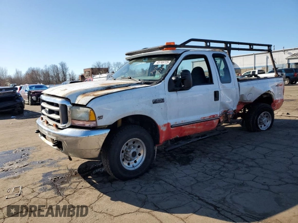 1999 Ford F-250 XL with VIN 1FTNX21L0XEB46210, listed as a Copart auction lot 45749725 with 221,529 mi miles and Salvage title. Bid and sale history available at DreamBid. Image 1.