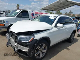 2022 Mercedes-Benz GLC 300 with VIN W1N0G8DB0NV344579, listed as a IAAI auction lot 41915425 with 30,483 mi miles and . Bid and sale history available at DreamBid. Image 18.