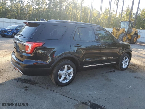 2016 Ford Explorer XLT with VIN 1FM5K8DH9GGC63339, listed as a Copart auction lot 76563044 with 133,752 mi miles and Salvage Title. Bid and sale history available at carsss.com. Image 3.