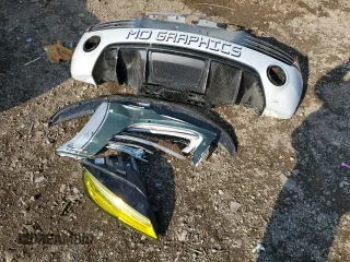 2015 Audi R8 z VIN WUAKNAFG7F7001816, wystawiony jako Copart lot #52622535 z przebiegiem 97 829 mil mil oraz Szkody całkowita. Historia ofert i sprzedaży dostępna na DreamBid. Obrazek 12.