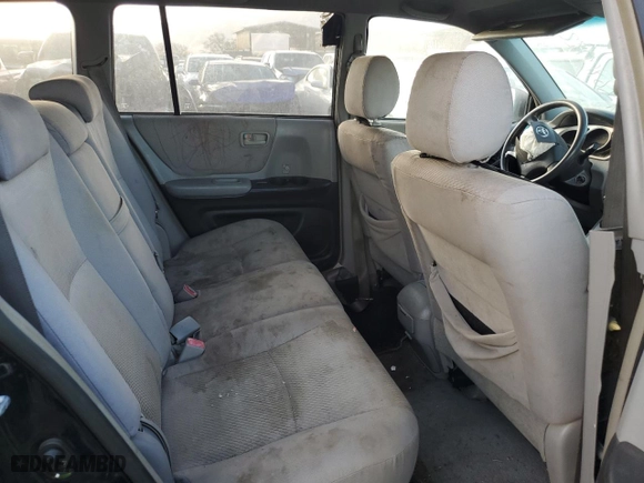 2006 Toyota Highlander w/3rd Row with VIN JTEDP21A260110407, listed as a Copart auction lot 88809225 with 304,911 mi miles and Salvage Title. Bid and sale history available at carsss.com. Image 11.