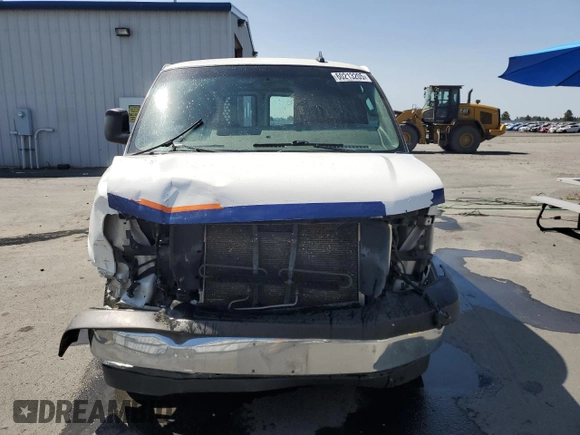 2019 Chevrolet Express Cargo z VIN 1GCWGAFG9K1299520, wystawiony jako Copart lot #60213205 z przebiegiem 116 068 mil mil oraz Szkoda całkowita • Salvage title. Historia ofert i sprzedaży dostępna na DreamBid. Obrazek 5.