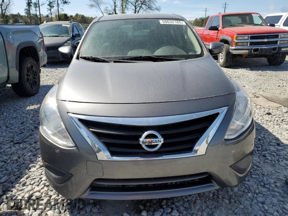 2019 Nissan Versa SV z VIN 3N1CN7AP9KL832688, wystawiony jako Copart lot #50632185 z przebiegiem 79 516 mil mil oraz Szkoda całkowita • Salvage title. Historia ofert i sprzedaży dostępna na DreamBid. Obrazek 5.