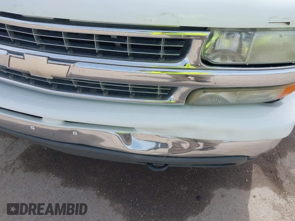 2004 Chevrolet Tahoe LT with VIN 1GNEK13T64J172388, listed as a IAAI auction lot 42273626 with 196,245 mi miles and . Bid and sale history available at DreamBid. Image 6.
