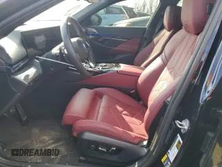 2024 BMW i5 M60 z VIN WBY43FK07RCR84752, wystawiony jako Copart lot #43782755 z przebiegiem 12 175 mil mil oraz Szkoda całkowita • Salvage title. Historia ofert i sprzedaży dostępna na DreamBid. Obrazek 7.