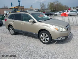 2010 Subaru Outback Premium All-Weather with VIN 4S4BRCCC1A3355471, listed as a IAAI auction lot 41925693 with 198,675 mi miles. Bid and sale history available at carsss.com. Image 1.
