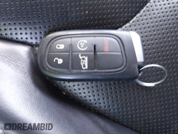 2019 Jeep Cherokee Limited with VIN 1C4PJMDX1KD166355, listed as a IAAI auction lot 42331014 with 151,245 mi miles and . Bid and sale history available at DreamBid. Image 11.