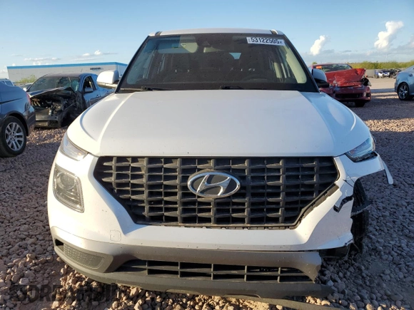 2020 Hyundai Venue SE with VIN KMHRB8A34LU018437, listed as a Copart auction lot 53122505 with 64,674 mi miles and Salvage title. Bid and sale history available at DreamBid. Image 5.
