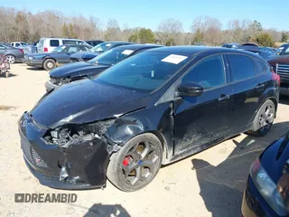 2014 Ford Focus ST with VIN 1FADP3L99EL191826, listed as a IAAI auction lot 41526553 with 131,131 mi miles and . Bid and sale history available at carsss.com. Image 14.