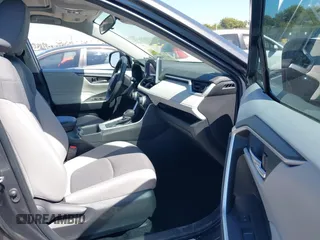 2023 Toyota RAV4 XLE with VIN 2T3W1RFV2PW250599, listed as a IAAI auction lot 41738576 with 40,111 mi miles. Bid and sale history available at carsss.com. Image 5.