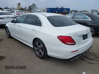2020 Mercedes-Benz E 350 with VIN W1KZF8DB7LA818152, listed as a IAAI auction lot 41871865 with 89,101 mi miles and . Bid and sale history available at DreamBid. Image 3.
