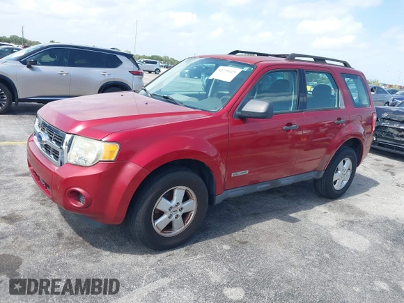 2008 Ford Escape XLS z VIN 1FMCU02Z28KB15112, wystawiony jako IAAI lot #42730429 z przebiegiem 109 831 mil mil oraz . Historia ofert i sprzedaży dostępna na DreamBid. Obrazek 2.