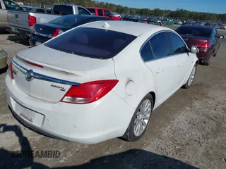 2011 Buick Regal CXL RL6 with VIN W04GU5GCXB1025852, listed as a IAAI auction lot 41221618 with 1 mi miles. Bid and sale history available at carsss.com. Image 4.