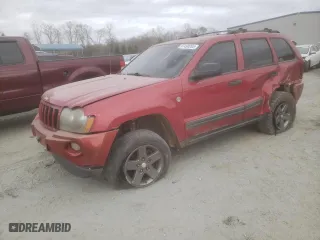 2005 Jeep Grand Cherokee Laredo with VIN 1J4HR48N25C564751, listed as a Copart auction lot 47498265 with 208,719 mi miles and Salvage Title. Bid and sale history available at carsss.com. Image 1.