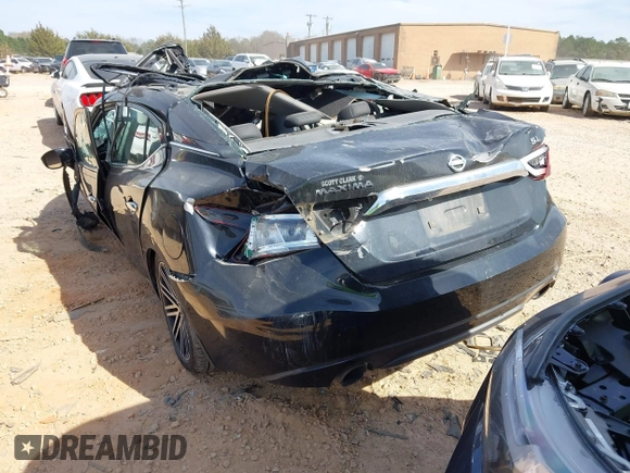 2016 Nissan Maxima SL with VIN 1N4AA6AP2GC403184, listed as a IAAI auction lot 41837742 with Not Provided miles and . Bid and sale history available at DreamBid. Image 3.