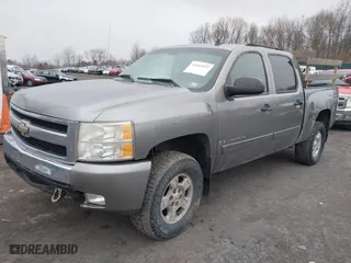 2007 Chevrolet Silverado 1500 LTZ with VIN 2GCEK13M571581790, listed as a IAAI auction lot 41663432 with 184,977 mi miles. Bid and sale history available at carsss.com. Image 2.