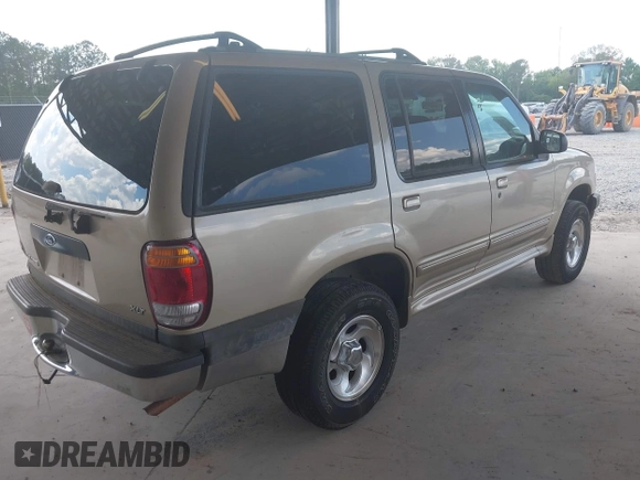 2000 Ford Explorer with VIN 1FMZU63X4YZC07906, listed as a IAAI auction lot 42190930 with 240,829 mi miles and . Bid and sale history available at DreamBid. Image 4.