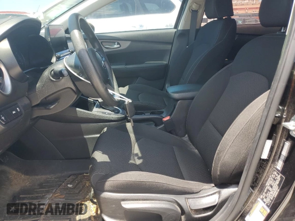 2021 Kia Forte LXS with VIN 3KPF24AD9ME269527, listed as a Copart auction lot 56896375 with 75,513 mi miles and Salvage title. Bid and sale history available at DreamBid. Image 7.