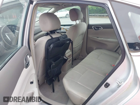 2013 Nissan Sentra SR z VIN 3N1AB7AP6DL757256, wystawiony jako IAAI lot #42366241 z przebiegiem 170 482 mil mil oraz . Historia ofert i sprzedaży dostępna na DreamBid. Obrazek 8.