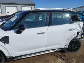 2019 MINI Countryman Cooper z VIN WMZYS7C55K3F46617, wystawiony jako IAAI lot #41766518 z przebiegiem 64 643 mil mil oraz . Historia ofert i sprzedaży dostępna na DreamBid. Obrazek 15.