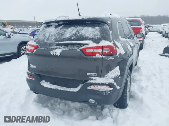 2018 Jeep Cherokee Latitude Plus z VIN 1C4PJMLB1JD530195, wystawiony jako IAAI lot #41629474 z przebiegiem 202 827 mil mil oraz . Historia ofert i sprzedaży dostępna na DreamBid. Obrazek 4.