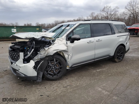 2025 Kia Carnival SX with VIN KNDNE5K34S6464842, listed as a Copart auction lot 49826435 with 11,365 mi miles and Salvage Title. Bid and sale history available at carsss.com. Image 1.