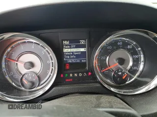 2014 Chrysler Town & Country Touring L z VIN 2C4RC1CG3ER200123, wystawiony jako Copart lot #52604085 z przebiegiem 146 761 mil mil oraz Szkoda całkowita • Salvage title. Historia ofert i sprzedaży dostępna na DreamBid. Obrazek 9.