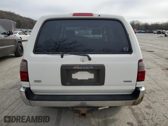 1996 Toyota 4Runner SR5 с VIN JT3GN86RXT0003713, выставлен на аукционе Copart как лот 52396935 с пробегом 155 891 миль миль и Списание • Salvage title. История ставок и продаж доступна на DreamBid. Изображение 6.