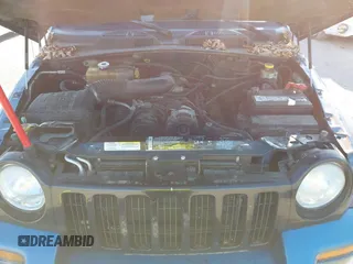 2004 Jeep Liberty Limited with VIN 1J4GL58K34W235515, listed as a IAAI auction lot 41863833 with 200,935 mi miles. Bid and sale history available at carsss.com. Image 10.
