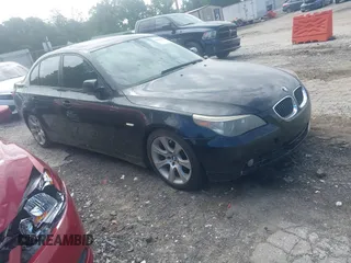 2007 BMW 5 Series 550i with VIN WBANB53527CP06400, listed as a IAAI auction lot 42130949 with 226,264 mi miles and . Bid and sale history available at carsss.com. Image 1.