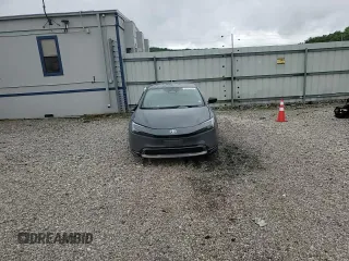 2023 Toyota Prius LE z VIN JTDACAAU1P3003548, wystawiony jako Copart lot #55927825 z przebiegiem 42 880 mil mil oraz Szkoda całkowita • Salvage title. Historia ofert i sprzedaży dostępna na DreamBid. Obrazek 13.