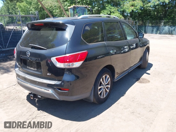 2015 Nissan Pathfinder SV z VIN 5N1AR2MN8FC678462, wystawiony jako IAAI lot #42531191 z przebiegiem 176 673 mil mil oraz . Historia ofert i sprzedaży dostępna na DreamBid. Obrazek 4.