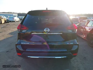 2018 Nissan Rogue S with VIN 5N1AT2MV2JC812117, listed as a IAAI auction lot 41760808 with 130,190 mi miles. Bid and sale history available at carsss.com. Image 16.