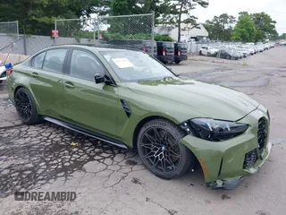 2025 BMW M3 Competition xDrive z VIN WBS33HJ01SFV12263, wystawiony jako IAAI lot #42571639 z przebiegiem 187 mil mil oraz . Historia ofert i sprzedaży dostępna na DreamBid. Obrazek 1.