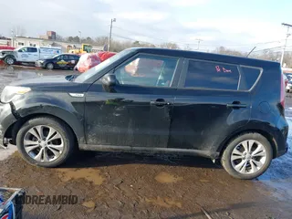 2016 Kia Soul + with VIN KNDJP3A53G7237675, listed as a IAAI auction lot 41501237 with 106,833 mi miles. Bid and sale history available at carsss.com. Image 14.