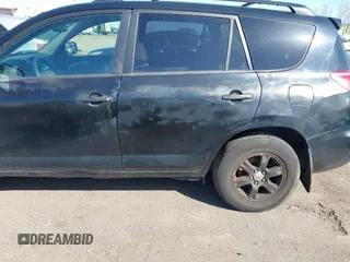 2007 Toyota RAV4 with VIN JTMBD33V676026194, listed as a IAAI auction lot 42001542 with 188,991 mi miles. Bid and sale history available at carsss.com. Image 6.