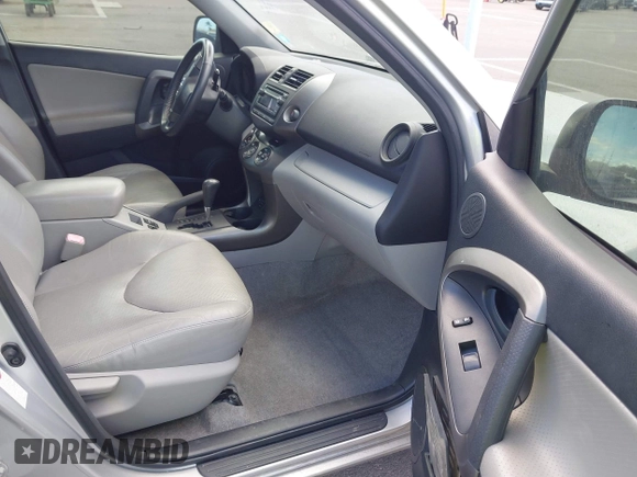 2012 Toyota RAV4 Limited with VIN JTMYF4DV1CD033746, listed as a IAAI auction lot 41982264 with 61,527 mi miles and . Bid and sale history available at DreamBid. Image 5.