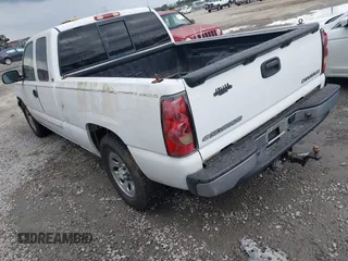 2005 Chevrolet Silverado 1500 LS with VIN 2GCEC19T351374467, listed as a IAAI auction lot 42383053 with 124,273 mi miles and . Bid and sale history available at DreamBid. Image 3.