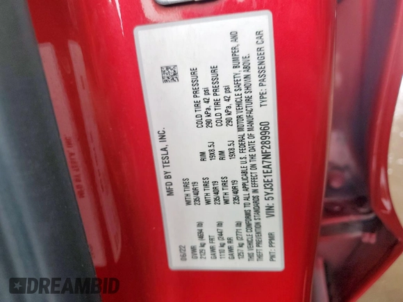 2022 Tesla Model 3 z VIN 5YJ3E1EA7NF289960, wystawiony jako Copart lot #60655555 z przebiegiem 119 290 mil mil oraz Czysty tytuł • Clean title. Historia ofert i sprzedaży dostępna na DreamBid. Obrazek 13.
