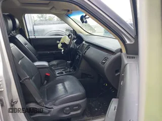 2014 Ford Flex Limited z VIN 2FMGK5D85EBD41983, wystawiony jako IAAI lot #42372617 z przebiegiem 210 955 mil mil oraz . Historia ofert i sprzedaży dostępna na DreamBid. Obrazek 5.