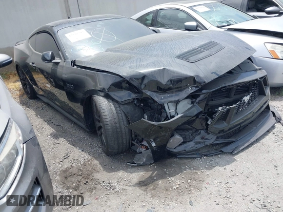 2024 Ford Mustang GT z VIN 1FA6P8CF5R5420461, wystawiony jako IAAI lot #42515797 z przebiegiem 28 636 mil mil oraz . Historia ofert i sprzedaży dostępna na DreamBid. Obrazek 1.
