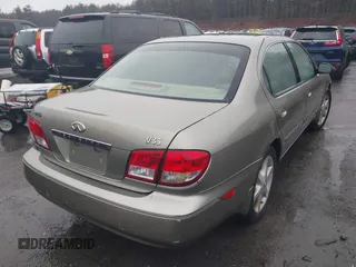 2002 Infiniti I35 Luxury with VIN JNKDA31A32T018726, listed as a IAAI auction lot 41784774 with 139,008 mi miles. Bid and sale history available at carsss.com. Image 4.